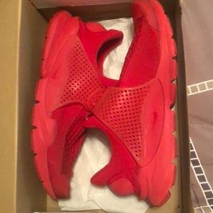Nike sock darts